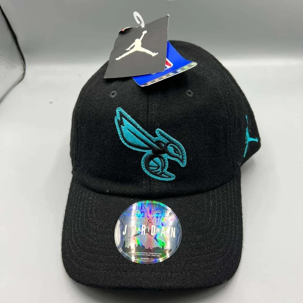 Charlotte Hornets x‎ Air Jordan Hat Men Black NBA Jumpman Strap Back Cap New